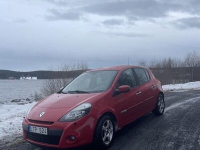 begagnad Renault Clio R.S. 5-dörra Halvkombi 1.2 E85 Euro 5