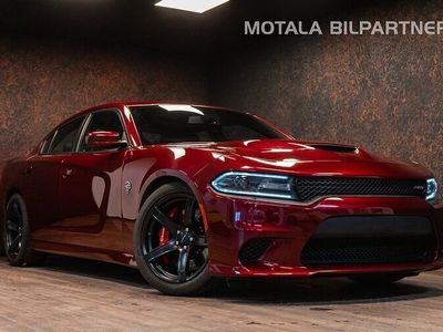 begagnad Dodge Charger SRT Hellcat 717hk | Sv-såld | H/K | Red key