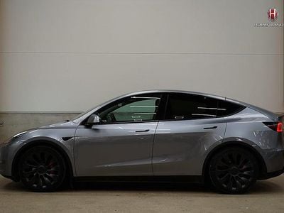 Begagnad Tesla Model Y Performance 392 kW (534 HK) 2023 Grå SUV