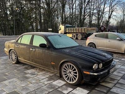 Svart Begagnad 2004 Jaguar XJ Sedan | 69 000 kr (Superpris)