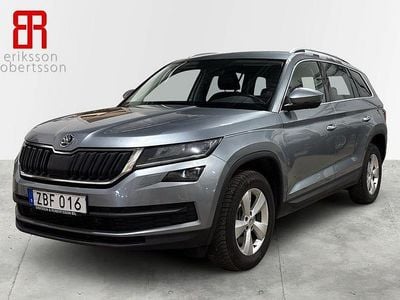 Grå Begagnad 2018 Skoda Kodiaq SUV | 239 900 kr (Marknadspris)