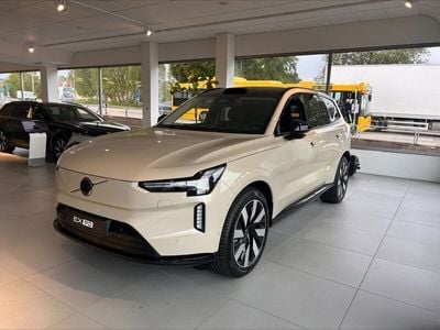 Volvo EX90