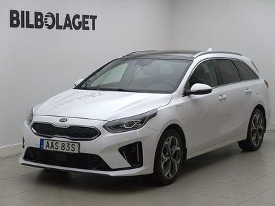 Begagnad Kia Ceed 105 HK (77 kW) 2021 Vit Halvkombi
