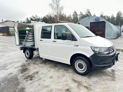 begagnad VW Transporter Pickup 2.0TDI 4Motion 150hk INREDNING