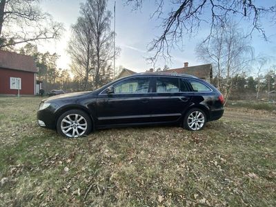 begagnad Skoda Superb Kombi 2.0 TDI Euro 5