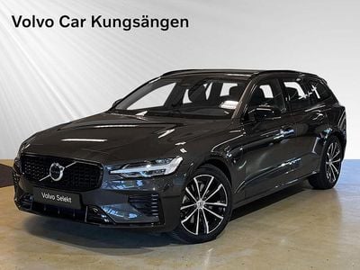Begagnad Volvo V60 Plus 355 HK (261 kW) 2024 Svart Kombi