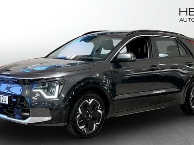 Grå Begagnad 2022 Kia e-Niro SUV | 299 900 kr (Marknadspris)