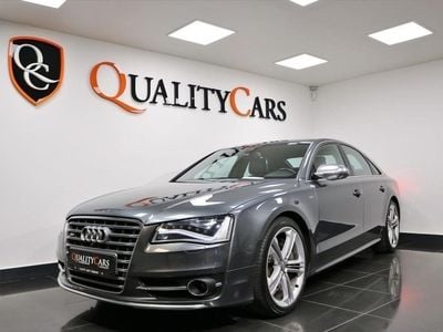 Begagnad Audi S8 520 HK (382 kW) 2012 Grå Sedan