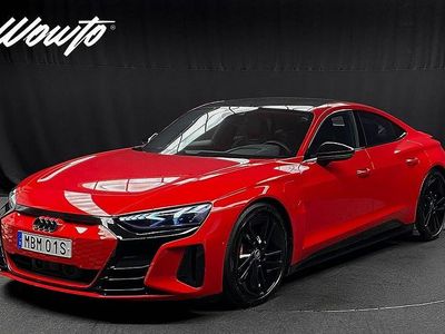 Röd Begagnad 2023 Audi e-tron GT quattro Sedan | 819 800 kr