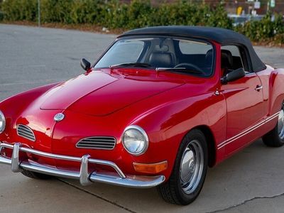 Vinröd Begagnad 1971 VW Karmann Ghia Karmann Sportkupé | 325 000 kr