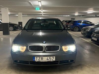 Begagnad 2002 BMW 745 Sedan | 45 500 kr
