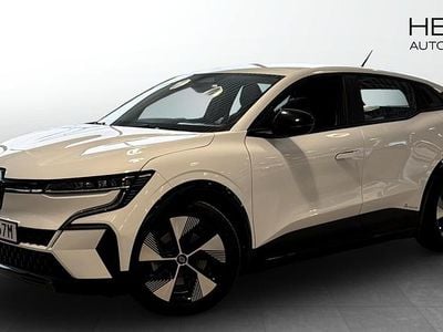 Begagnad Renault Megane E-Tech Equilibre 95 kW (130 HK) 2022 Halvkombi