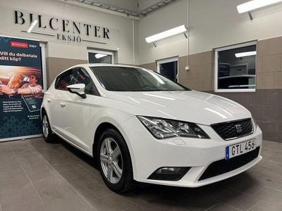Begagnad Seat Leon Style 110 HK (80 kW) 2015 Vit Halvkombi