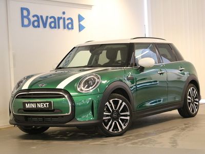 begagnad Mini Cooper Experience Navigation Backkamera Sportstolar 2023, Kombi