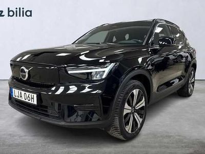 Svart Begagnad 2022 Volvo XC40 Core SUV | 339 900 kr