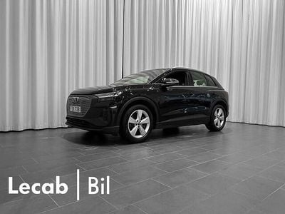 Mytsvart metallic Begagnad 2022 Audi Q4 e-tron SUV | 344 500 kr (Marknadspris)