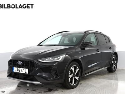 Svart Begagnad 2023 Ford Focus Active | 229 800 kr (Marknadspris)