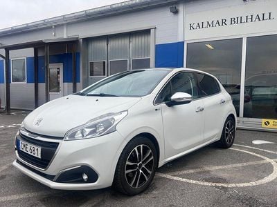 Mörkgrå Begagnad 2016 Peugeot 208 Halvkombi | 79 900 kr (Marknadspris)