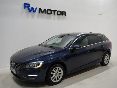 Begagnad Volvo V60 Summum 181 HK (133 kW) 2014 Blå Kombi