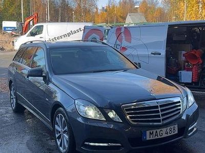 Mercedes E220