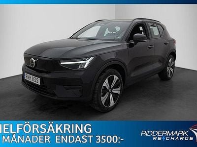 Svart Begagnad 2022 Volvo XC40 Core SUV | 298 800 kr (Marknadspris)