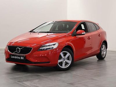 Begagnad Volvo V40 Kinetic 150 HK (110 kW) 2016 Röd Halvkombi