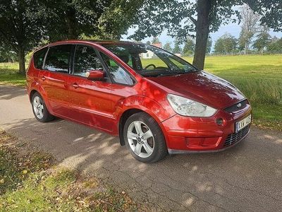 begagnad Ford S-MAX 2.0 TDCi 7-sits Svensksåld. Panorama. Drag. Skinn