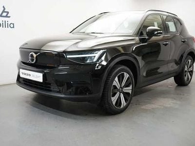 Begagnad Volvo XC40 Core 185 kW (252 HK) 2022 Svart SUV