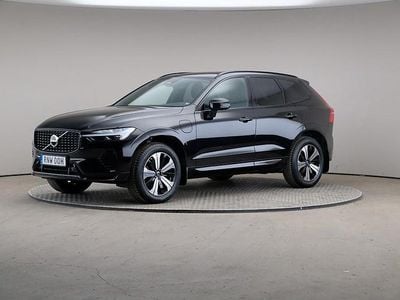 Svart Begagnad 2022 Volvo XC60 Plus SUV | 399 000 kr (Marknadspris)