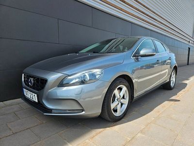 begagnad Volvo V40 D2 Geartronic Momentum Euro 6