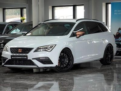 Begagnad Seat Leon ST 4Drive 301 HK (221 kW) 2019 Vit Kombi