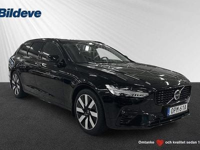 Begagnad Volvo V90 Plus 404 HK (297 kW) 2024 Svart Kombi