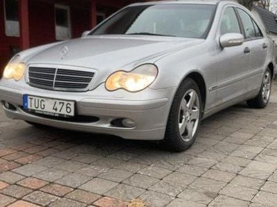 Mercedes C200