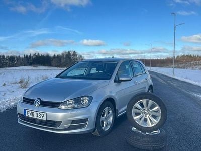 Begagnad VW Golf VII 105 HK (77 kW) 2015