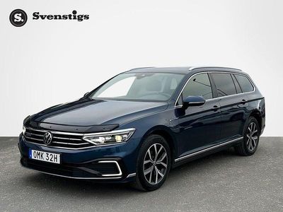Blå Begagnad 2021 VW Passat | 218 600 kr (Marknadspris)