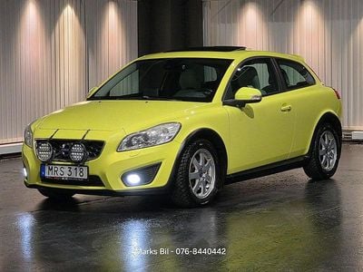 Gul Begagnad 2012 Volvo C30 Momentum Halvkombi | 69 900 kr