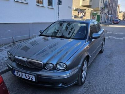 Jaguar X-type