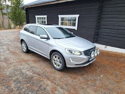 begagnad Volvo XC60 D5 AWD Summum Euro 5