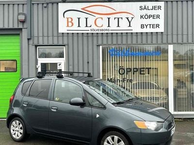 Begagnad Mitsubishi Colt 95 HK (69 kW) 2012 Grå Halvkombi