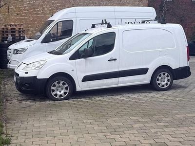 Begagnad 2010 Peugeot Partner Minibuss | 48 000 kr (Marknadspris)
