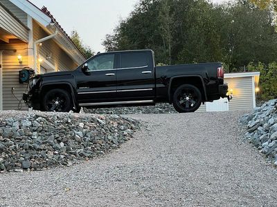 Begagnad GMC Sierra 426 HK (313 kW) 2016 Svart Pickup