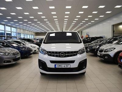 Begagnad Opel Vivaro 144 HK (105 kW) 2024 Vit Minibuss