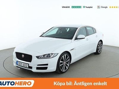 Vit Begagnad 2016 Jaguar XE Sedan | 164 000 kr (Bra pris)