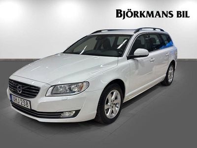 Vit Begagnad 2016 Volvo V70 Momentum Kombi | 164 000 kr (Dyr)