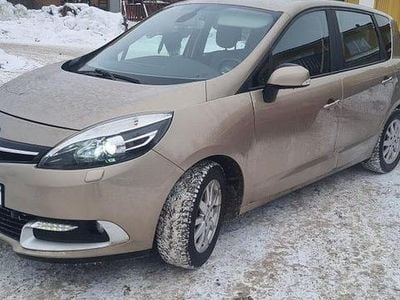 Begagnad 2013 Renault Scénic III | 59 900 kr (Bra pris)