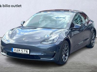 Begagnad Tesla Model 3 Long Range AWD 366 kW (498 HK) 2023 Grå Sedan