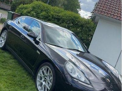 Porsche Panamera 4S