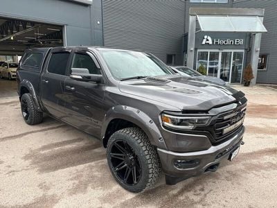 Grå Begagnad 2023 Dodge Ram Limited Pickup | 969 900 kr (Lite dyr)