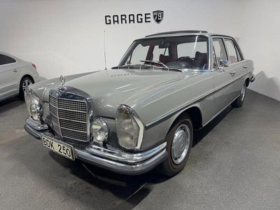 Begagnad Mercedes W108 SE 160 HK (117 kW) 1969 Grå Sedan