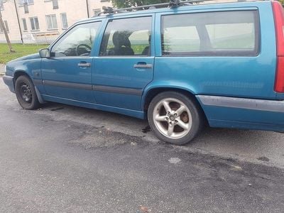 Blå Begagnad 1996 Volvo 855 Kombi | 5 900 kr